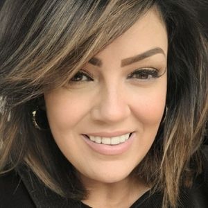 Meet your Posher, Gina